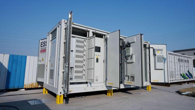 中国江苏大型储能电站 - 5MW/10MWh